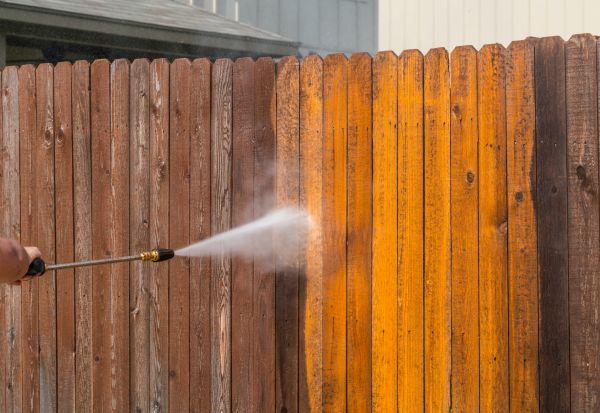 Fence Power Washing in Palmetto