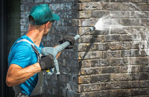 Commercial Building Washing in Palmetto