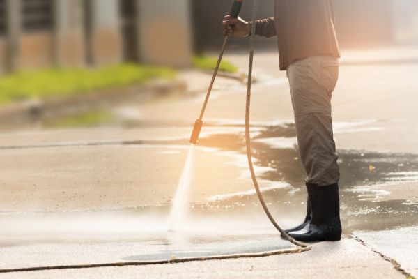Residential Concrete Cleaning in Palmetto