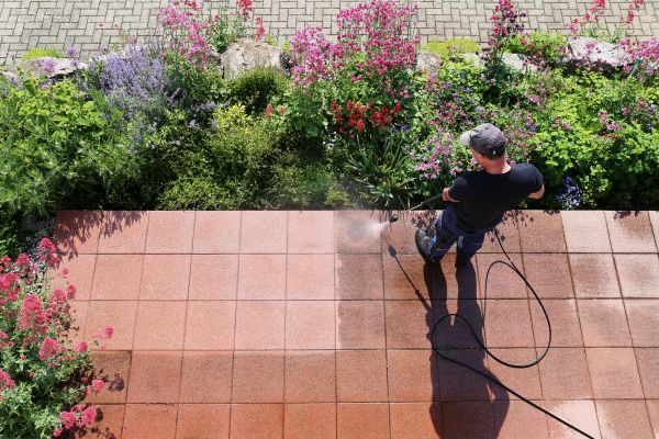 Patio Power Washing in Palmetto