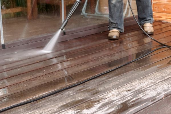 Pool Deck Power Washing in Palmetto