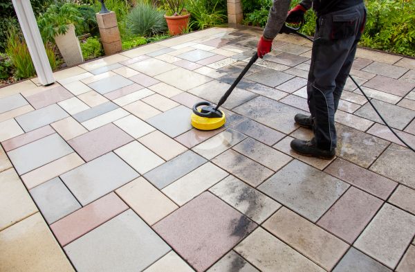 Patio Washing in Palmetto
