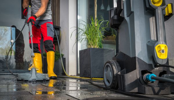 Commercial Pressure Cleaning in Palmetto